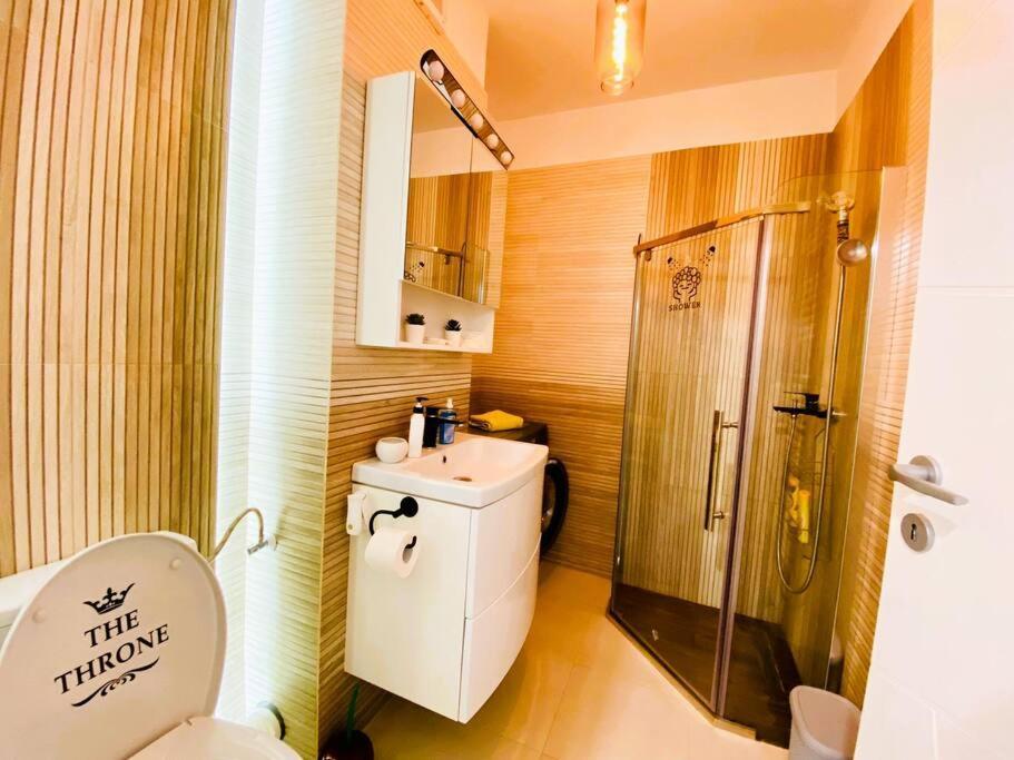 Апартаменты Blue Plaza Studio Бухарест Экстерьер фото